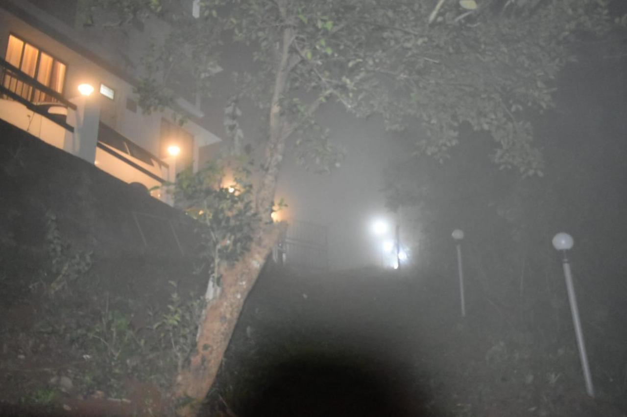 Munnar Tent Hills Resort Devikolam Eksteriør billede
