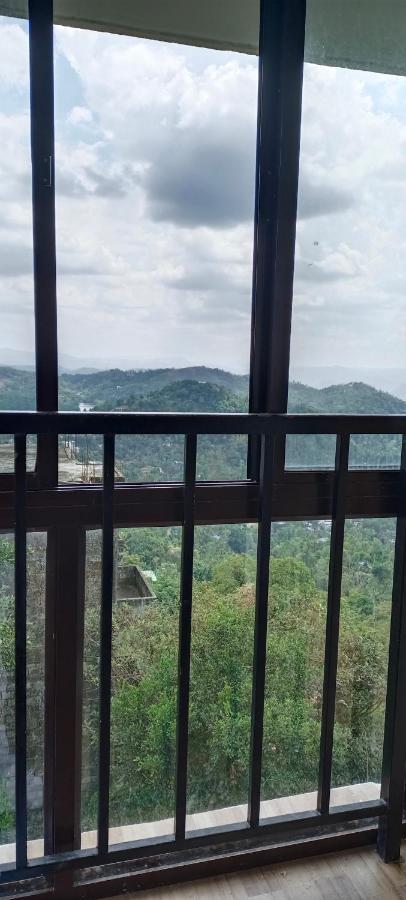 Munnar Tent Hills Resort Devikolam Eksteriør billede